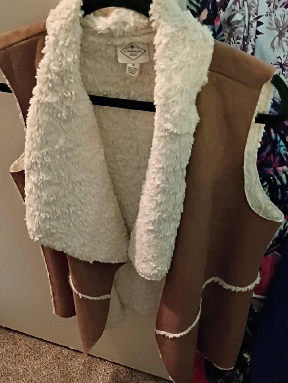 Adult's s Faux Shearling Vest - Brown & Cream